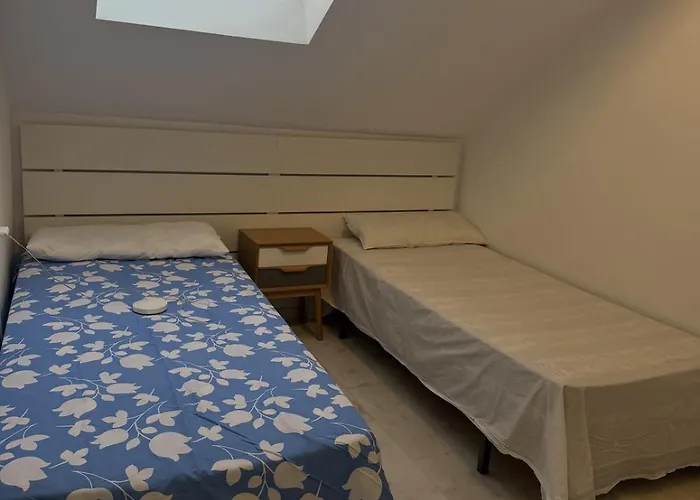 Modern Duplex In Centre 2br 2 Baths